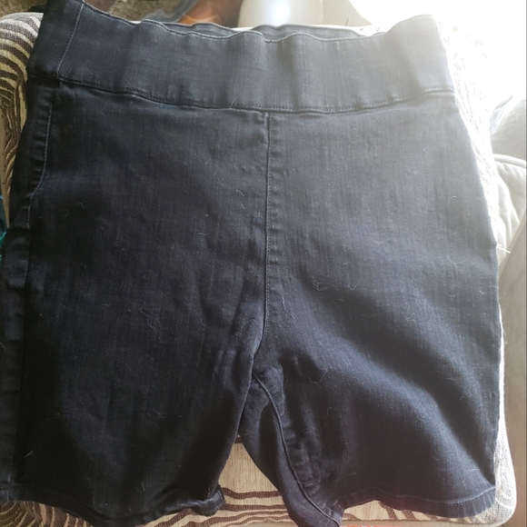 Biker Shorts 👉FIRM ON PRICE👈 - Picture 1 of 3